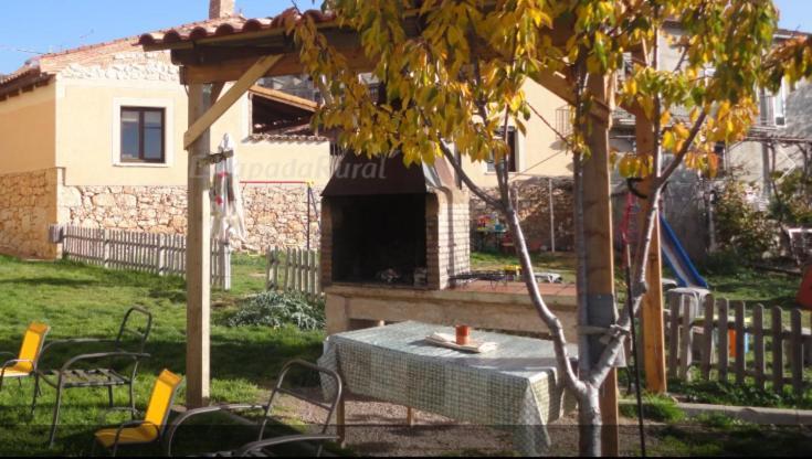 Casa Rural Villa Abeleste Fuentelisendo Exterior photo